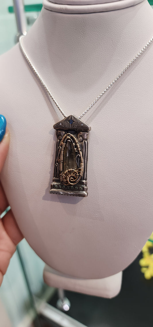 Column Pendant