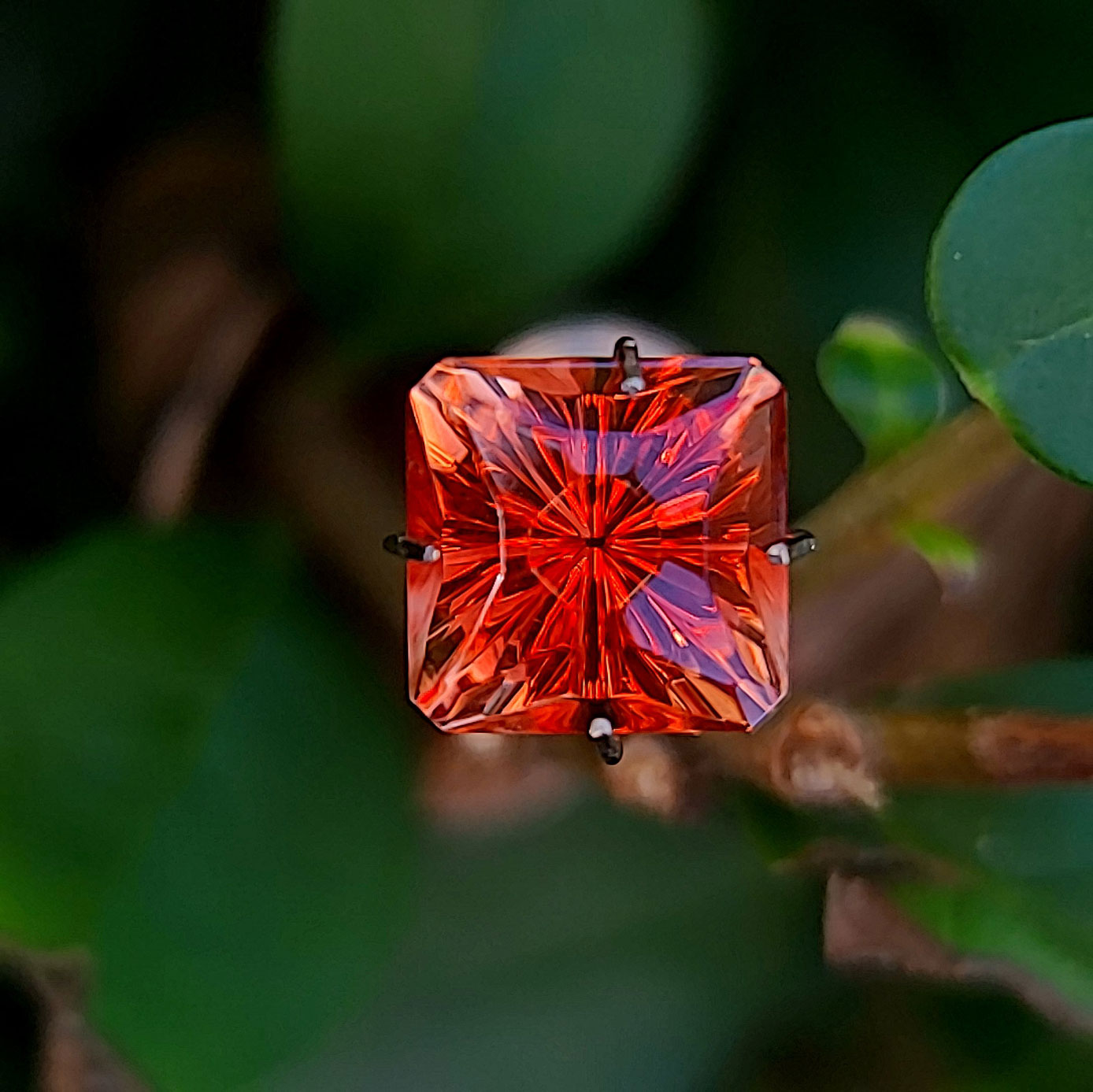 Concave Cut Oregon Sunstone