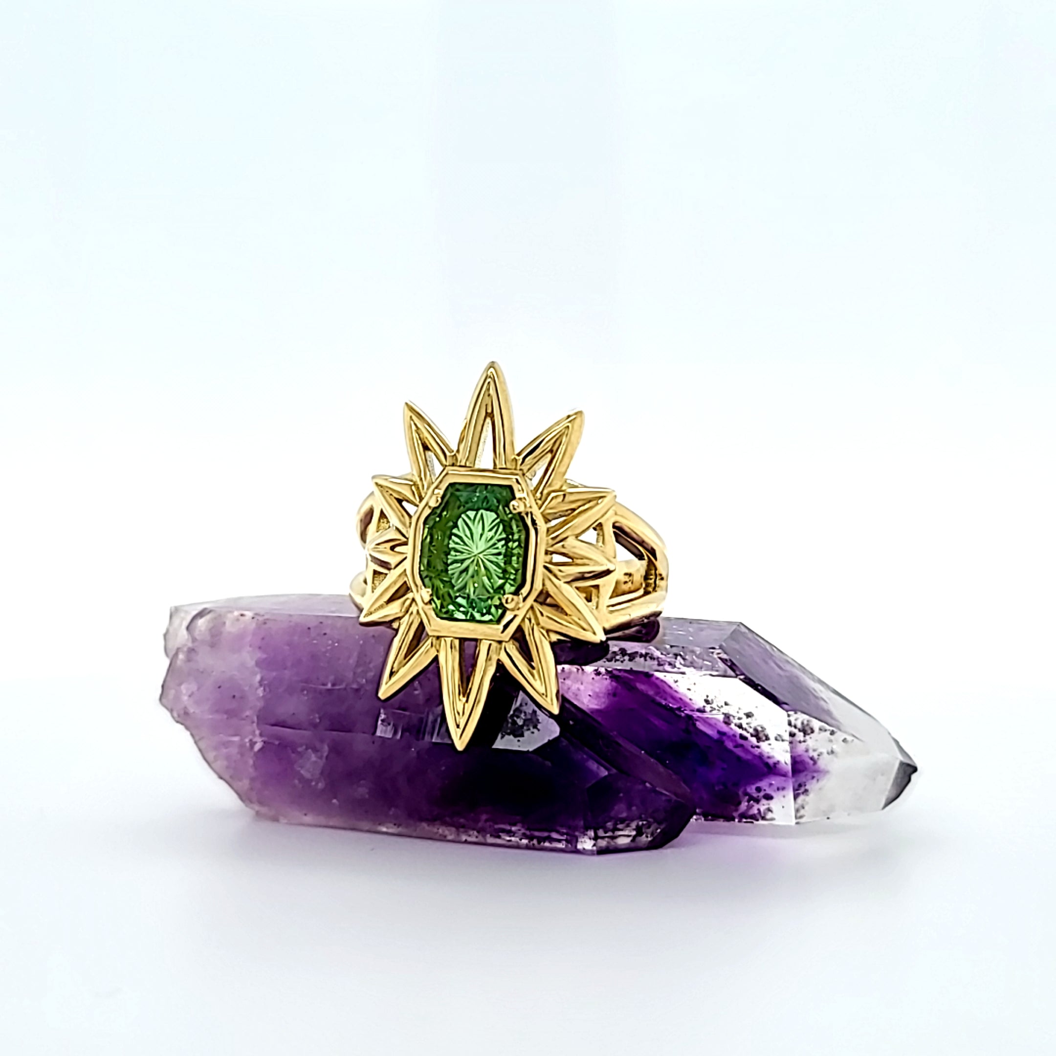 Maine Tourmaline Set in 18kt Yellow Gold Ring