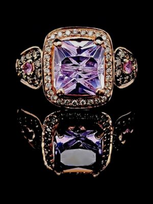 Reimagined Synthetic Spinel Ring